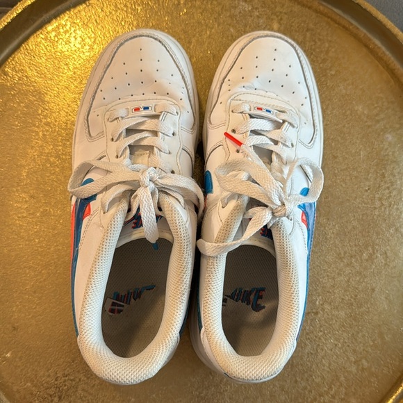 Nike Air Force 1 I Low LV8 KSA GS 3D Glasses White Blue Hero Crimson kids size 6 - Picture 4 of 7